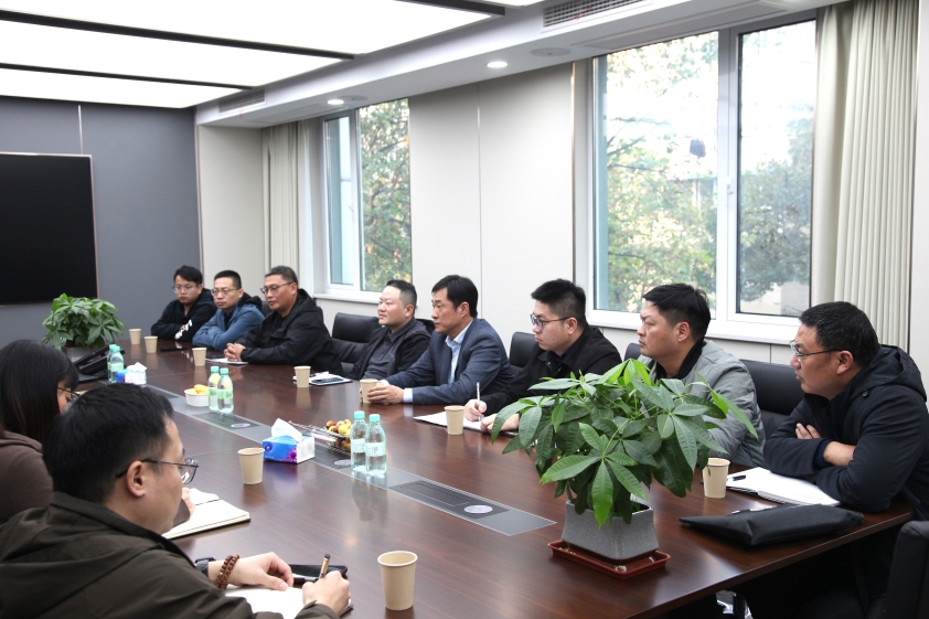 立足質(zhì)量，共謀發(fā)展！ ——海螺水泥江蘇區(qū)域品質(zhì)專(zhuān)業(yè)組與我院質(zhì)檢中心開(kāi)展深度交流